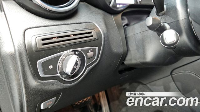 Mercedes-Benz GLC-Class GLC220 d 4MATIC