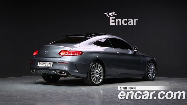 Mercedes-Benz C-Class C200 Coupe