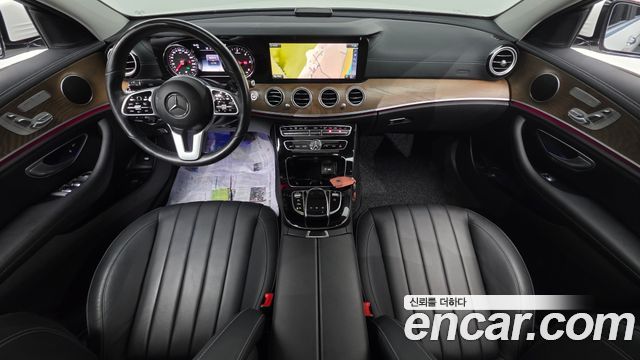 Mercedes-Benz E-Class E220d 4MATIC Exclusive
