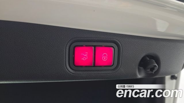 Mercedes-Benz E-Class E220d 4MATIC Exclusive