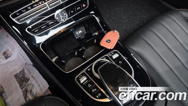 Mercedes-Benz E-Class E220d 4MATIC Exclusive