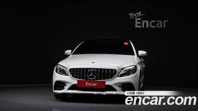 Mercedes-Benz C-Class C200 Coupe