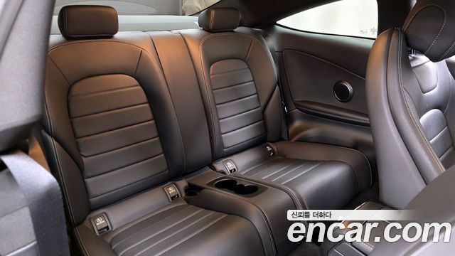 Mercedes-Benz C-Class C200 Coupe