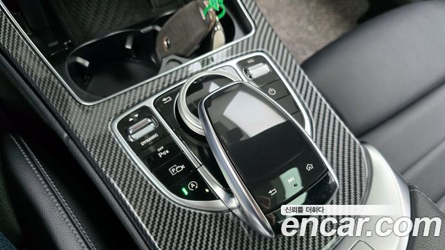 Mercedes-Benz C-Class C200 Coupe