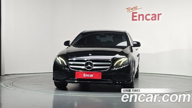 Mercedes-Benz E-Class E300 Avantgarde