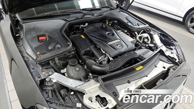 Mercedes-Benz E-Class E300 Avantgarde