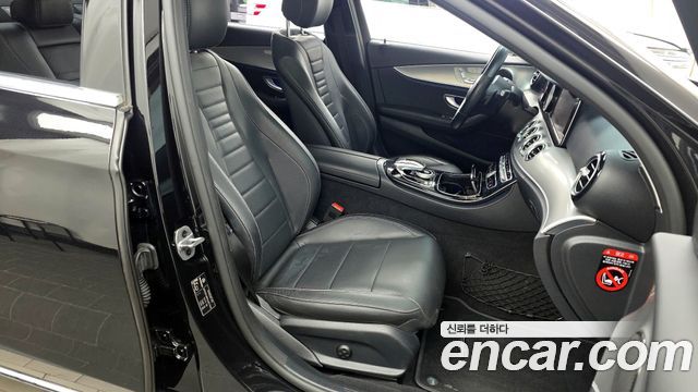 Mercedes-Benz E-Class E300 Avantgarde