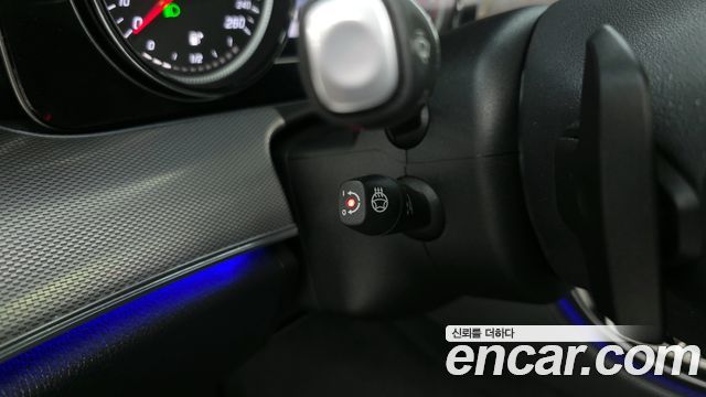 Mercedes-Benz E-Class E300 Avantgarde