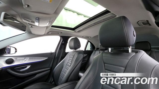 Mercedes-Benz E-Class E300 Avantgarde