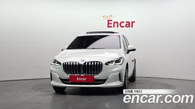 BMW 2-Series 220i Luxury