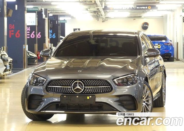 Mercedes-Benz E-Class E350 4MATIC AMG Line