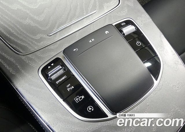 Mercedes-Benz E-Class E350 4MATIC AMG Line