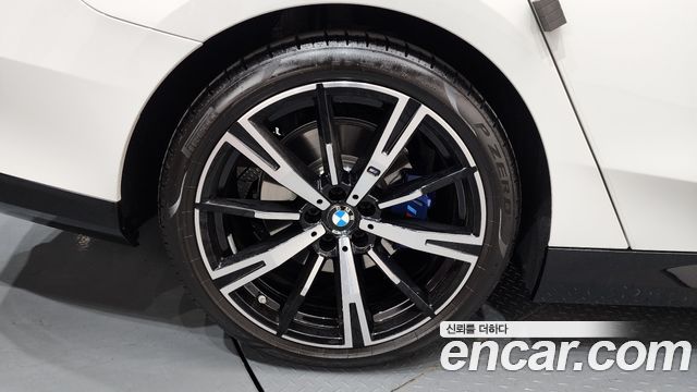 BMW 5-Series 530i xDrive M Sport