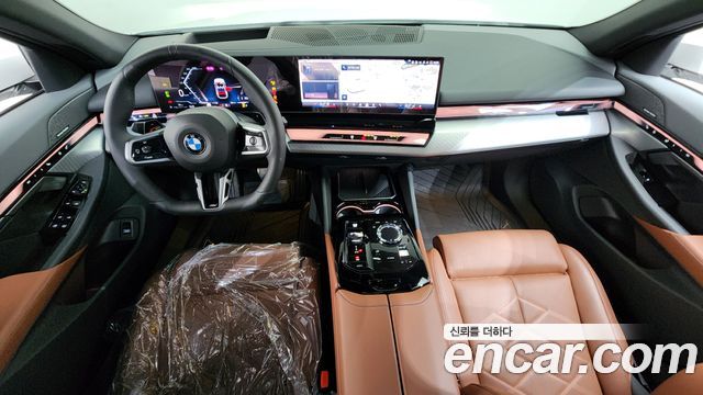 BMW 5-Series 530i xDrive M Sport