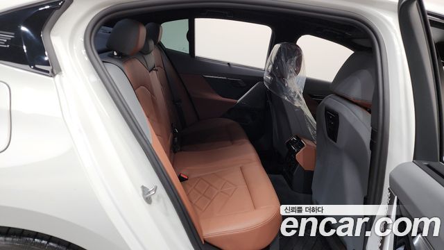BMW 5-Series 530i xDrive M Sport
