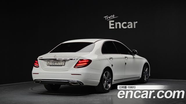 Mercedes-Benz E-Class E300 Avantgarde