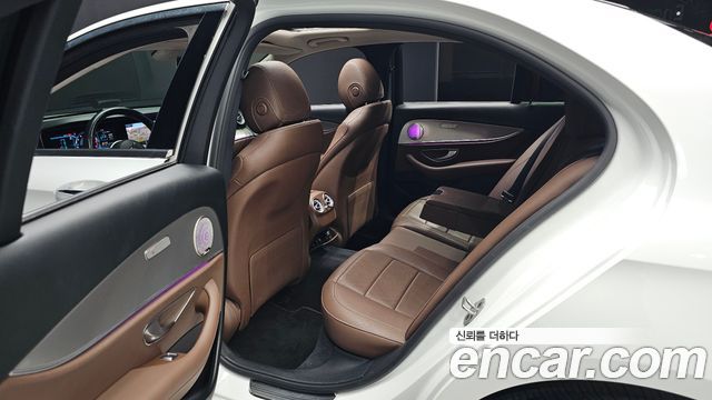 Mercedes-Benz E-Class E300 Avantgarde