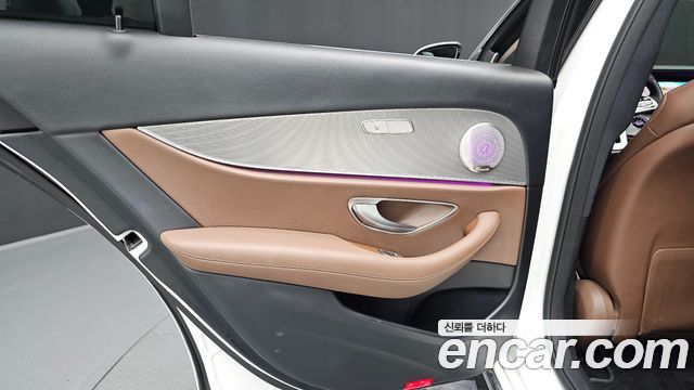Mercedes-Benz E-Class E300 Avantgarde