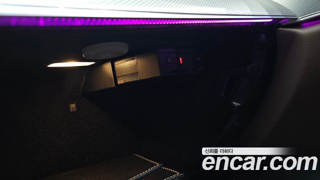 Mercedes-Benz E-Class E300 Avantgarde