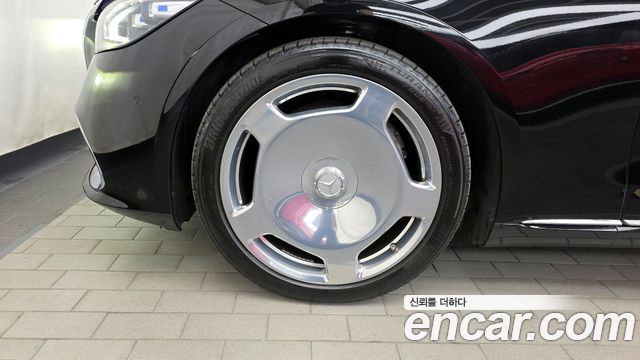 Mercedes-Benz S-Class Maybach S580 4MATIC