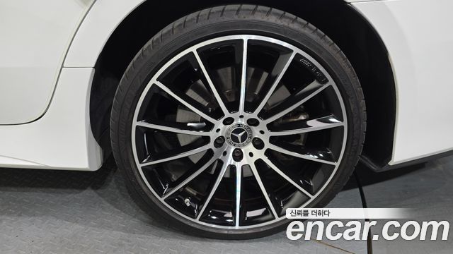 Mercedes-Benz CLS-Class CLS450 4MATIC AMG Line
