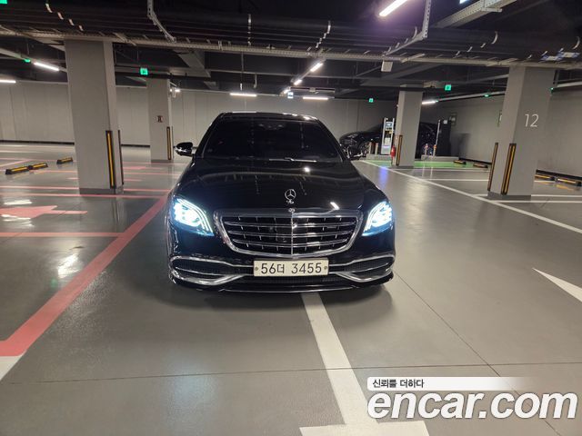 Mercedes-Benz S-Class Maybach S560 4MATIC