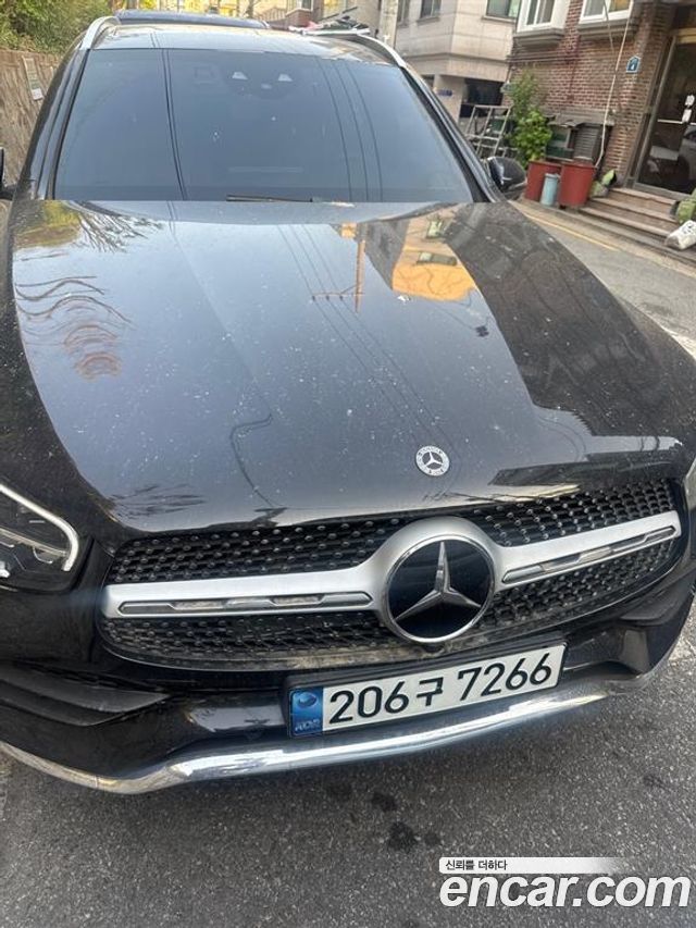 Mercedes-Benz GLC-Class GLC300 4MATIC
