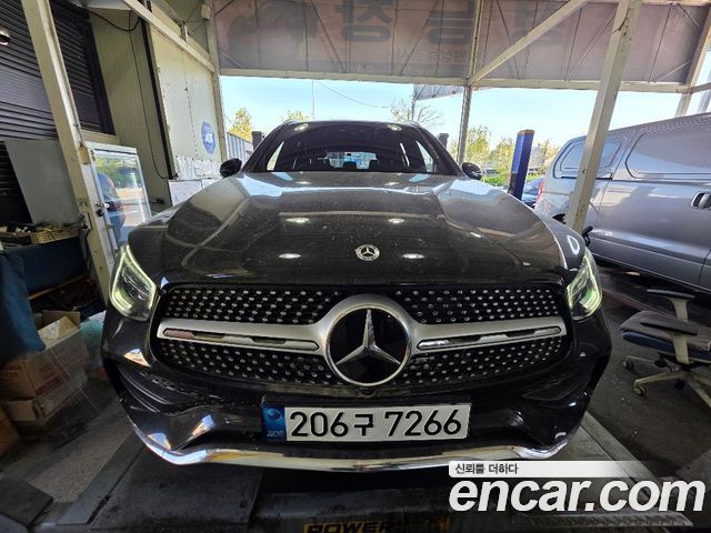 Mercedes-Benz GLC-Class GLC300 4MATIC
