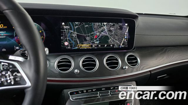 Mercedes-Benz E-Class E250 AMG Line