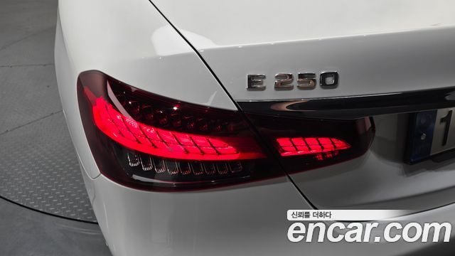 Mercedes-Benz E-Class E250 AMG Line