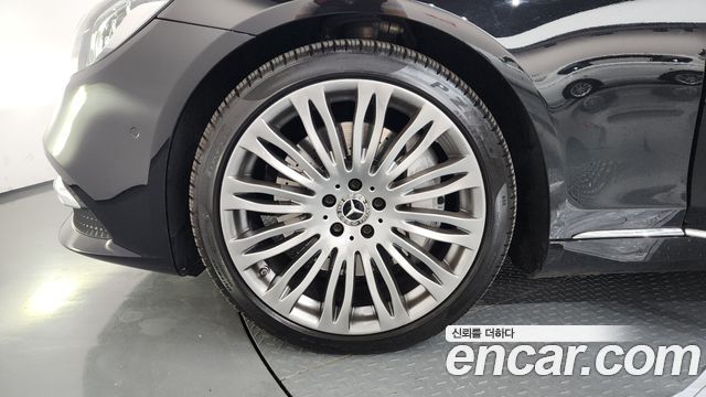 Mercedes-Benz S-Class S560L 4MATIC