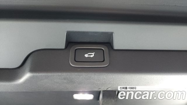 Land Rover Discovery 3.0 TD6 HSE Luxury