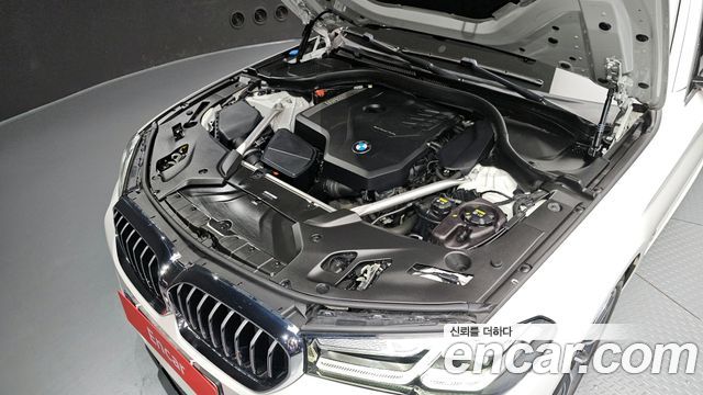 BMW 5-Series 520i M Sport