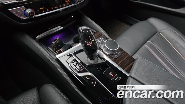 BMW 5-Series 520i M Sport