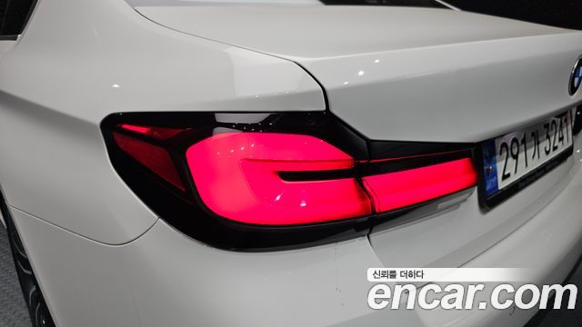 BMW 5-Series 520i M Sport