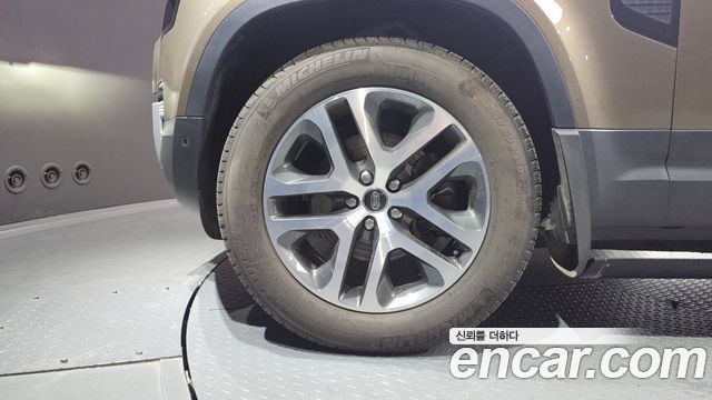 Land Rover Defender 110 D250 SE