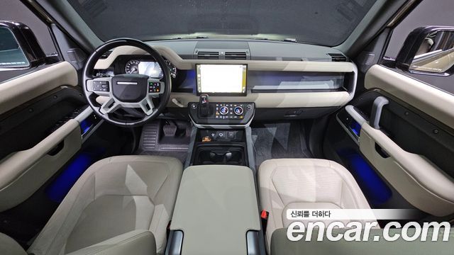 Land Rover Defender 110 D250 SE