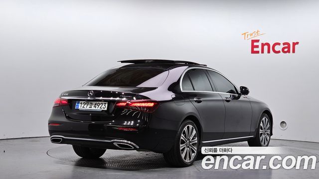 Mercedes-Benz E-Class E450 4MATIC Exclusive