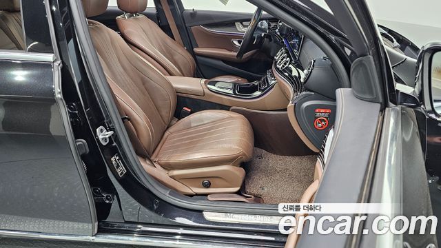 Mercedes-Benz E-Class E450 4MATIC Exclusive