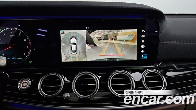 Mercedes-Benz E-Class E450 4MATIC Exclusive