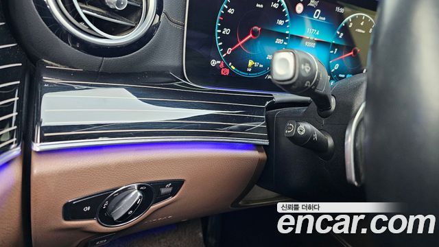 Mercedes-Benz E-Class E450 4MATIC Exclusive