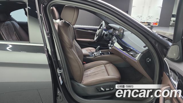 BMW 5-Series 530i M Sport Package