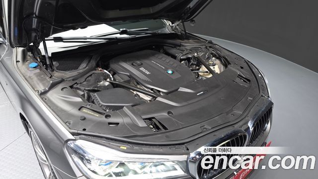 BMW 7-Series 730Ld xDrive M Sport