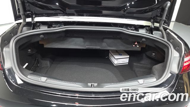 Mercedes-Benz E-Class E450 4MATIC Cabriolet