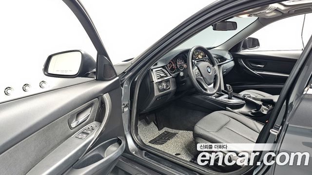 BMW 3-Series 320d