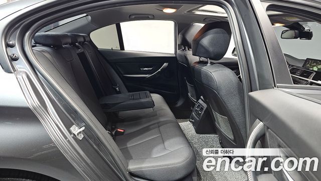 BMW 3-Series 320d