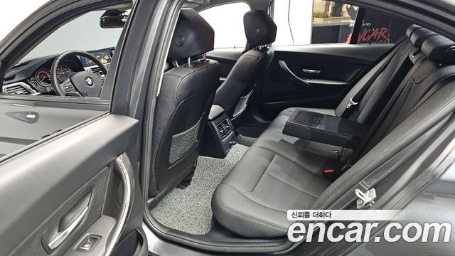 BMW 3-Series 320d