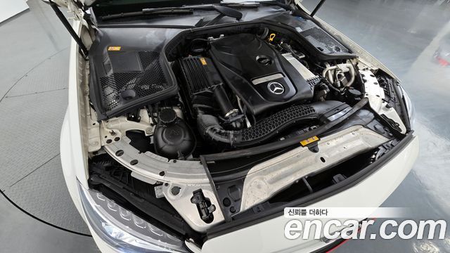 Mercedes-Benz C-Class C200
