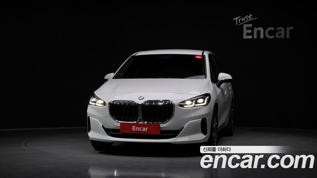 BMW 2-Series 220i Advantage