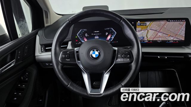 BMW 2-Series 220i Advantage